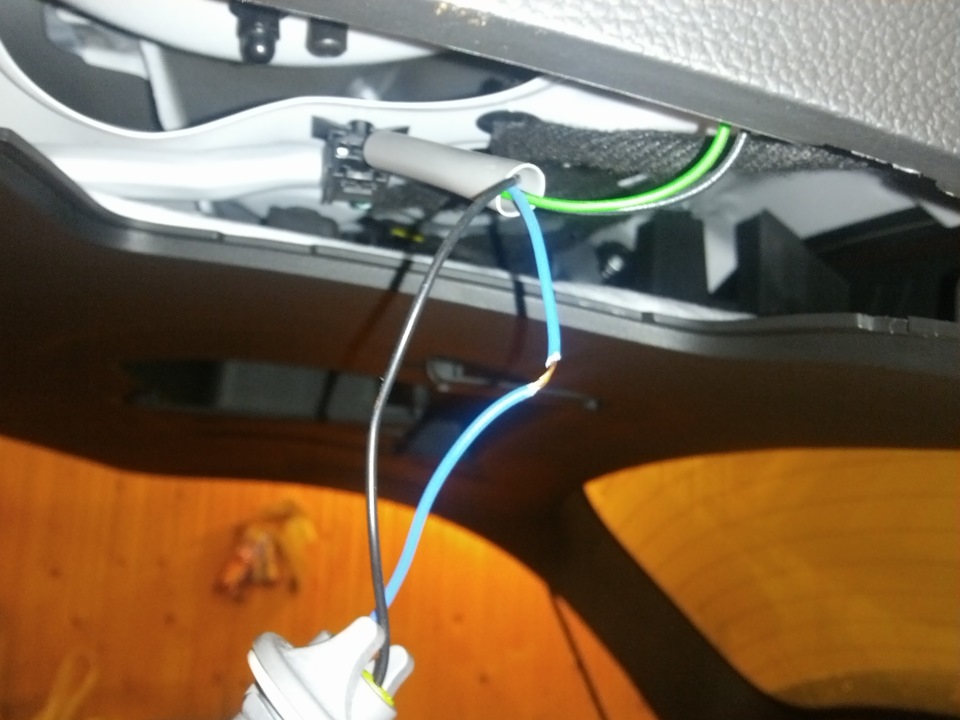 Как самостоятельно проверить датчик парктроника в автомобиле?