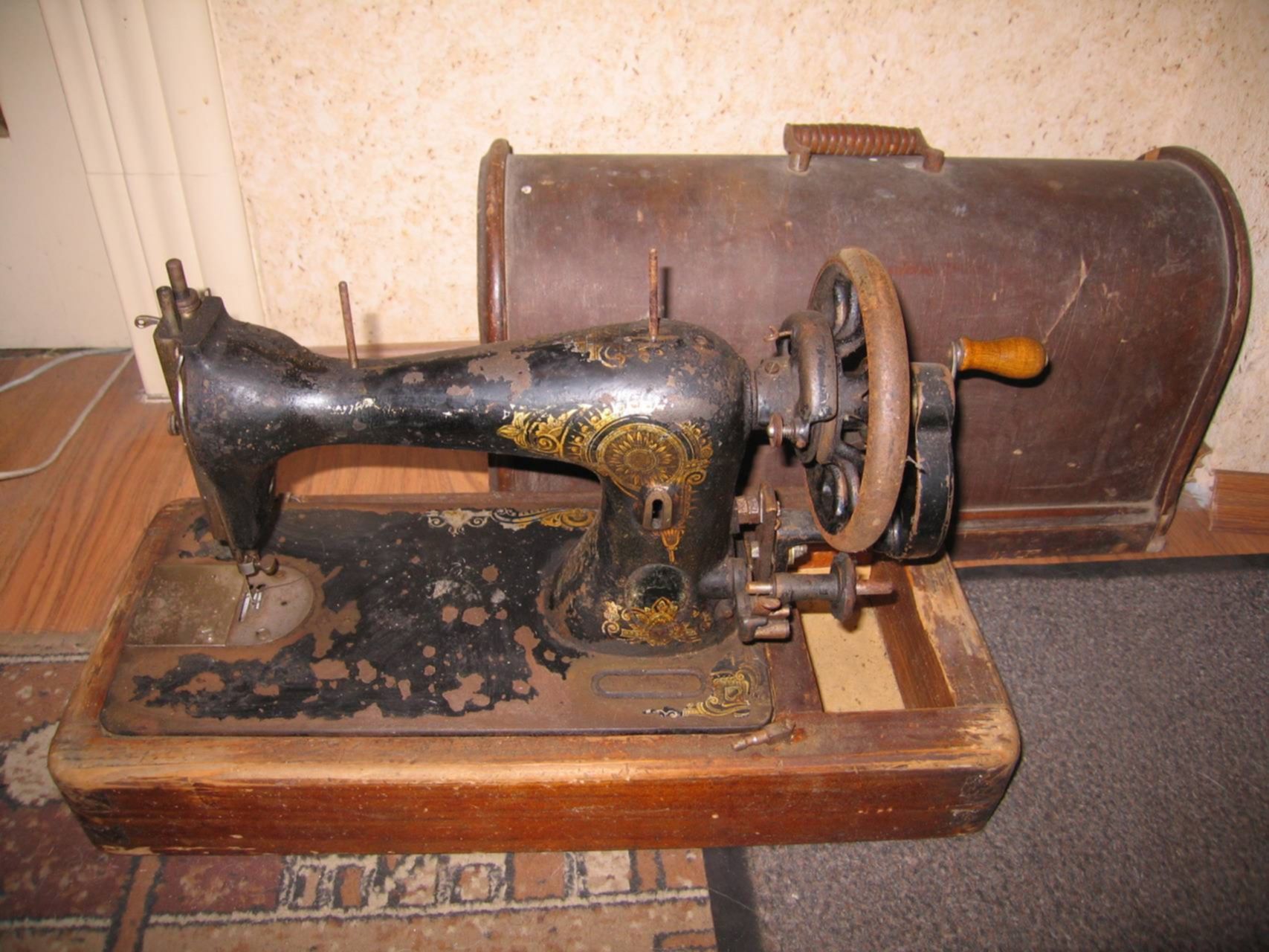 Авито старые швейные машинки